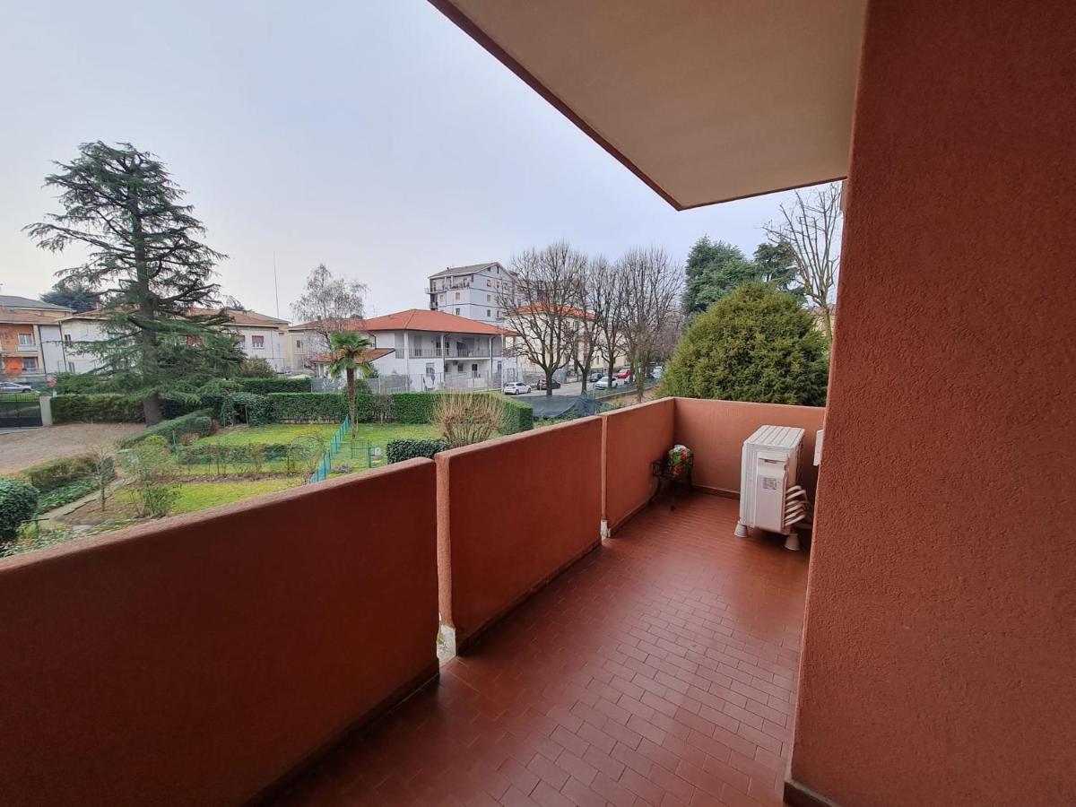 Appartamento La Finestra Sul Parco Dalmine Buitenkant foto